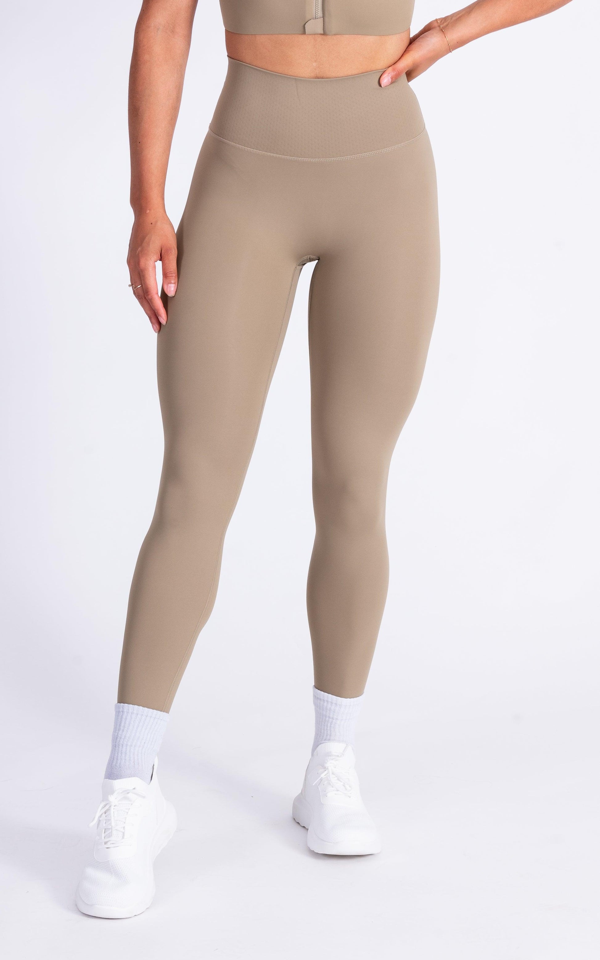 Movement Leggings 27" Olive - builtwear
