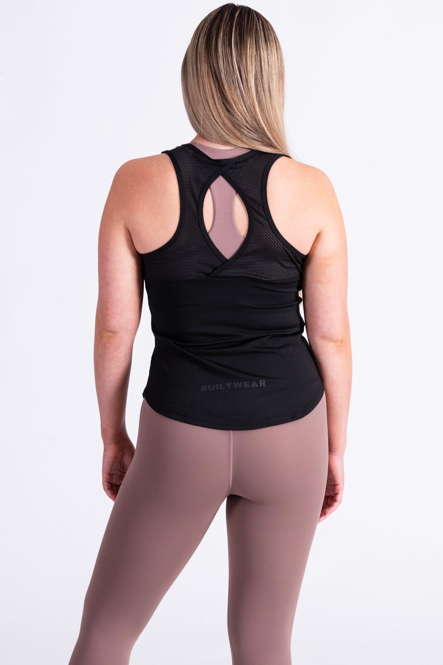 Movement Tank Top Ebony Black - builtwear